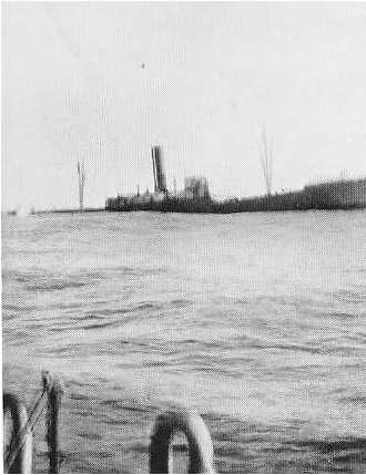 Les Q-ships 1916-1918 Q5sink10