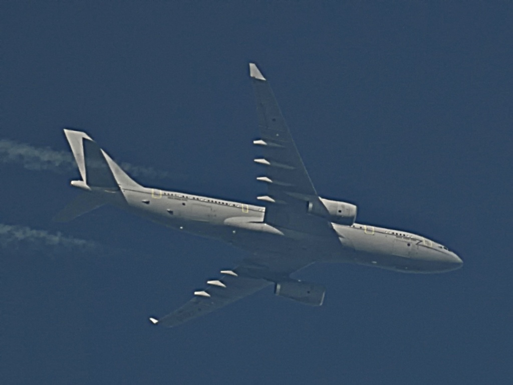 Cluj-Napoca - aeronave in zbor - Pagina 11 A332kc13