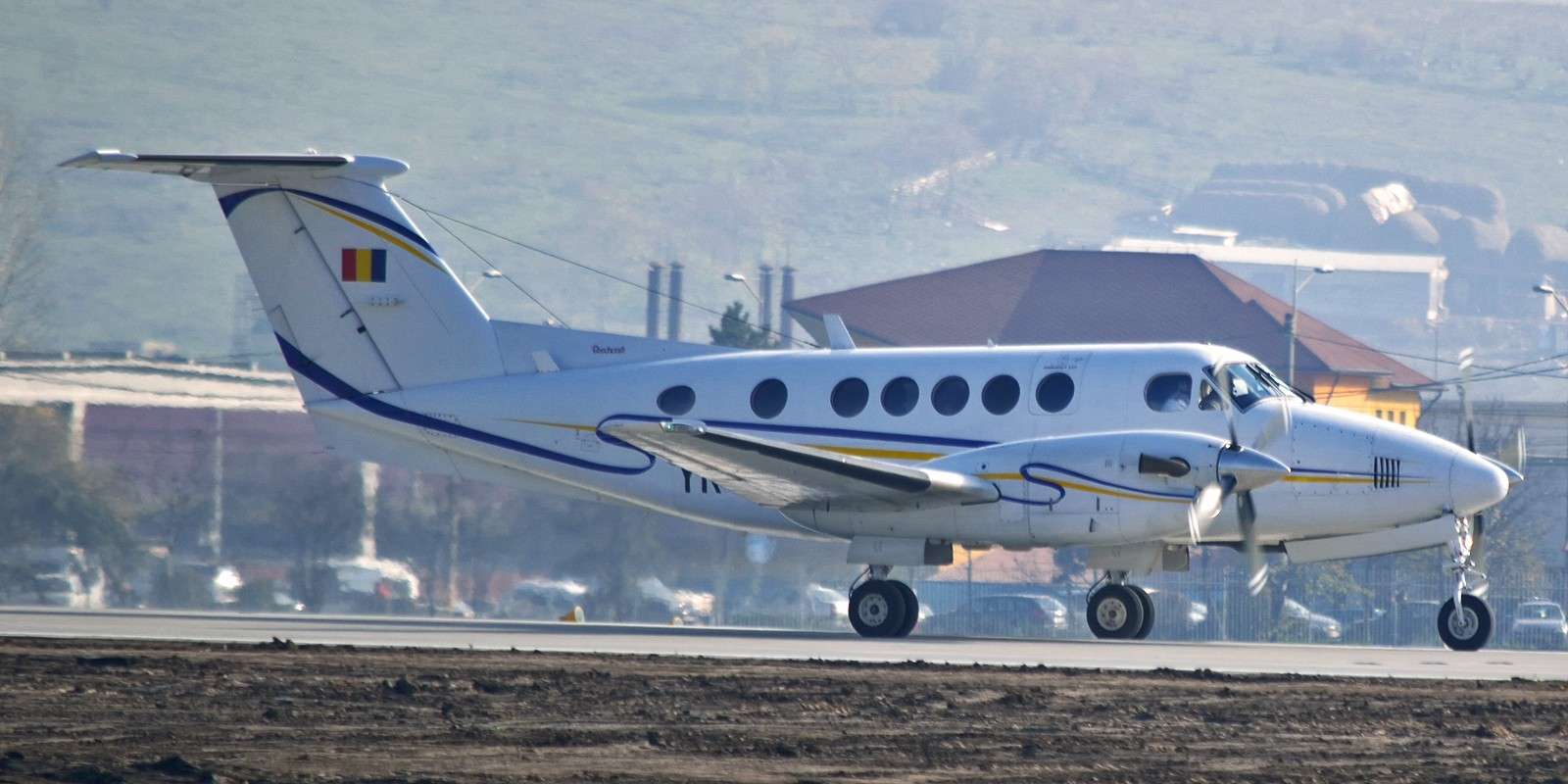 Zona aeroport Cluj - Pagina 11 Beech210