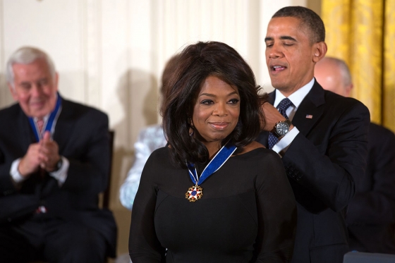 THE MOST IMPORTANT NEWS - PRESIDENT OPRAH? SPECULATION RISES THAT THE 2020 ELECTION WILL FEATURE AN EPIC BATTLE BETWEEN DONALD TRUMP AND OPRAH WINFREY Oprah-10