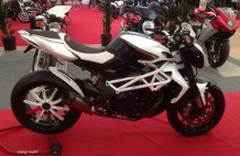 KTM 1290cc proto supêrduke - Page 5 Brutal10