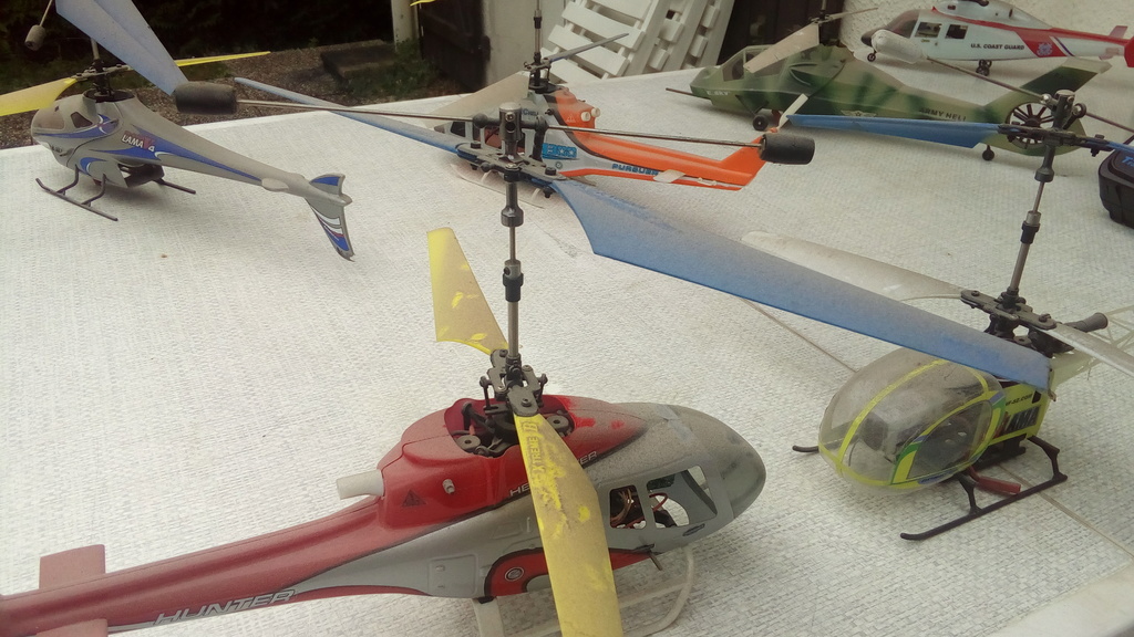 Armada 8 bi-rotors E-sky 120 € (semi maquettes volantes) Img_2040
