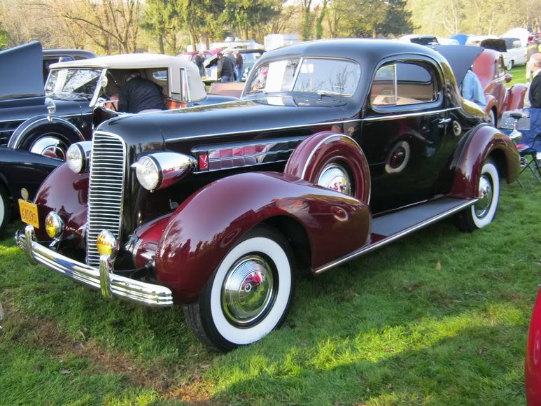 Plusieurs photos : Cadillac... de 1933 à 1947 Cadill10