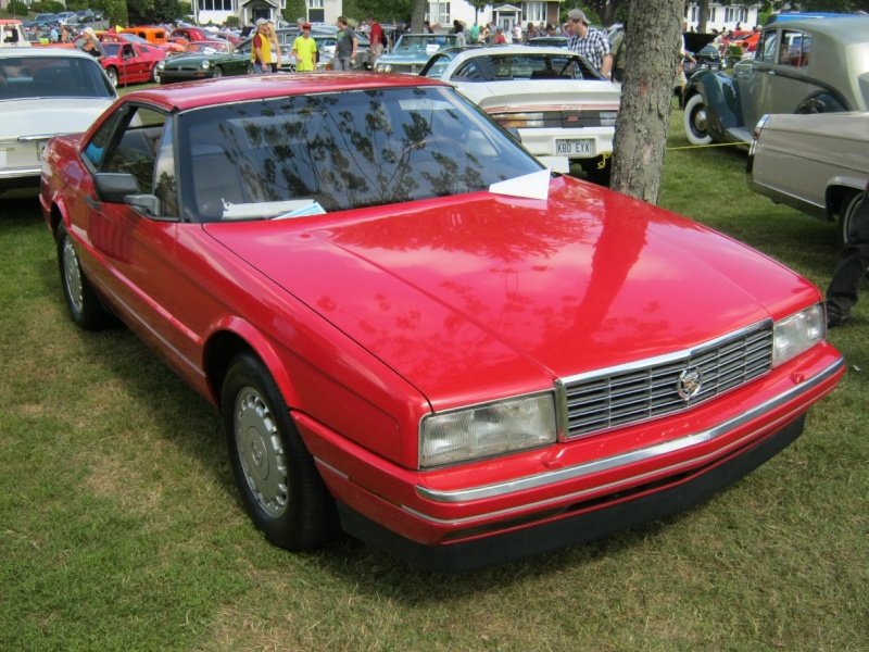 cadillac - Plusieurs photos : Cadillac Allanté ( 1987–1993) Cadill13