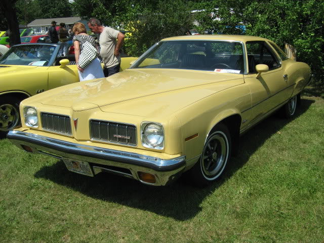 Plusieurs photos : Pontiac LeMans ...de 1973 à 1981 Pontia32
