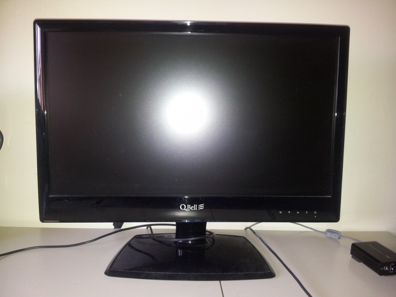 [MC + sped] Monitor PC Q.Bell QXL185WA LCD 18,5" - 50 euro spedito 2014-010