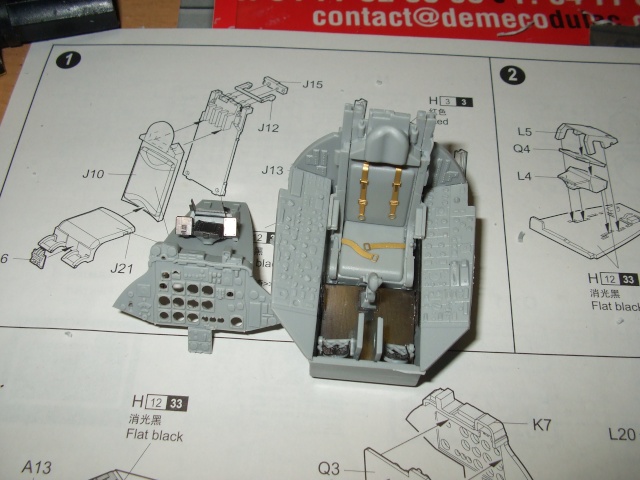 f-100 super sabre 1/32 trumpeter Dscf3826