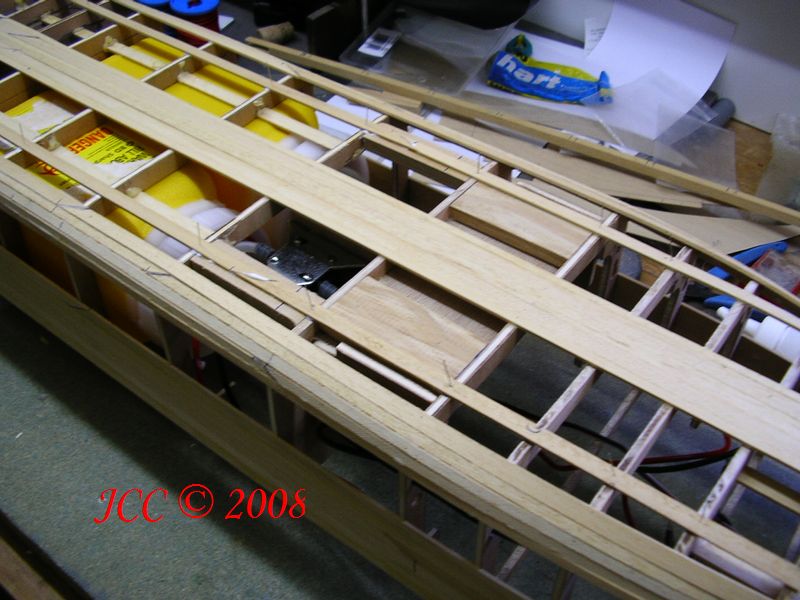 Méthode de construction d'une coque de bateau bois (kit, plan ou modélisme) Imgp5112