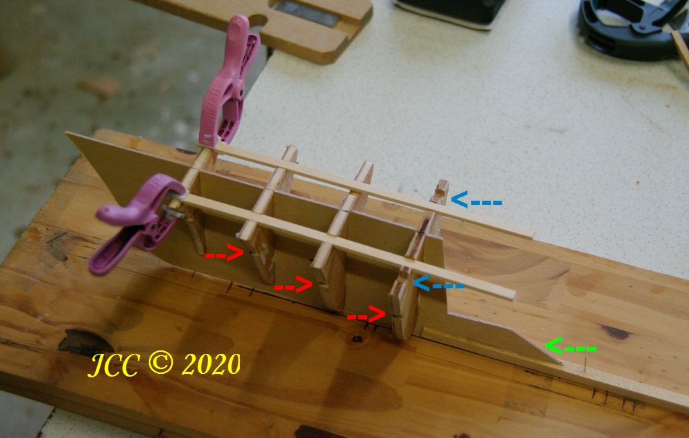 Méthode de construction d'une coque de bateau bois (kit, plan ou modélisme) Imgp6512