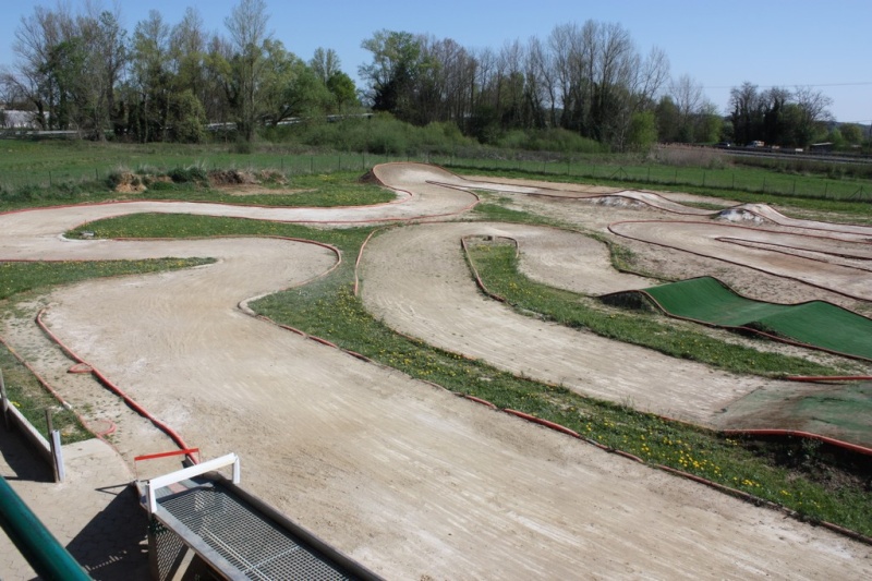 Photos du nouveau circuit de l'AMB (Saint Georges de Reneins) Img_6527