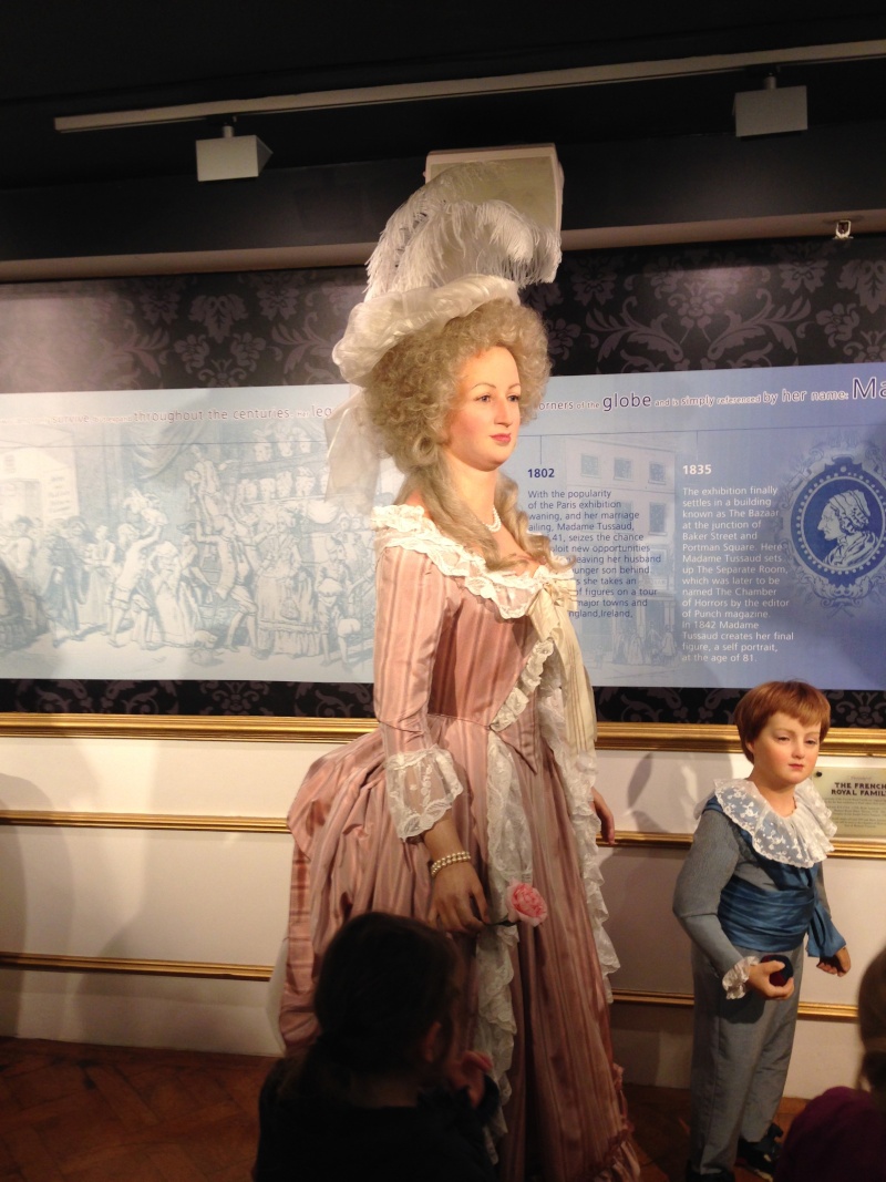 Marie Antoinette, chez Madame Tussaud Img_0411