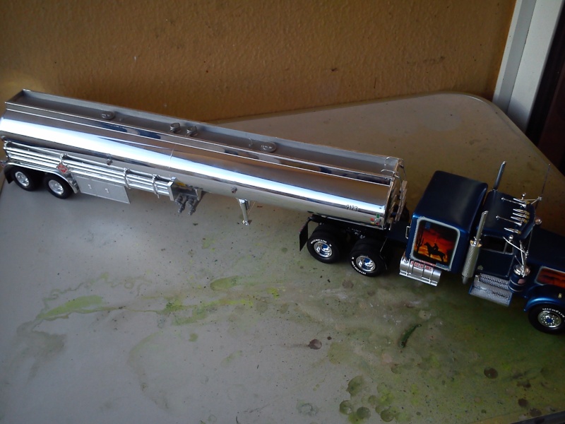 Revell Kenworth W900 Dsc_0225