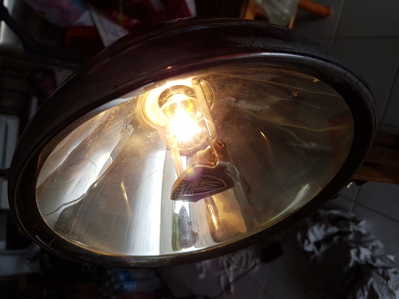 Phare d'ancienne pour lampe de bureau  20170526