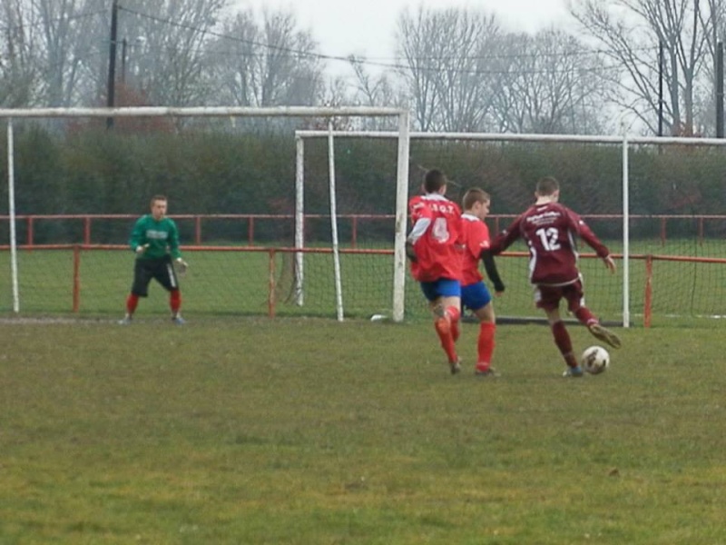 Encore un match amical pour les U 15 16894911