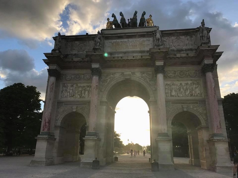 Arc de triomphe du Carrousel 18664111