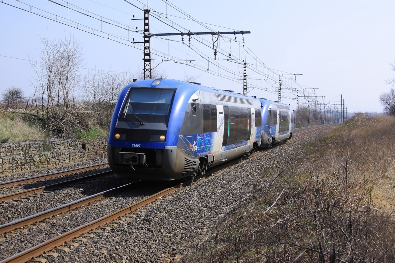 Photos et vidéos de la ligne Bordeaux - Toulouse - Narbonne - Sète (Fil 3) - Page 6 Img_7612