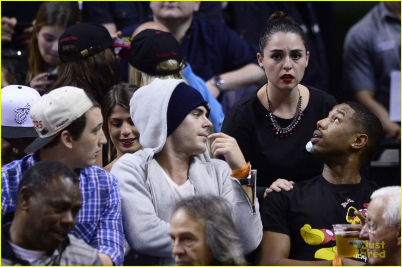 Lakers Game (23.01.14) Zac-ef52