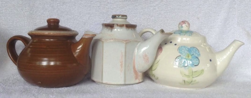 Kitchenware marked Clay Craft: Hobby Ceramics -511