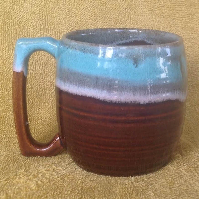 Royal Oak? mug with brilliant turquoise glaze +1 other Ro111