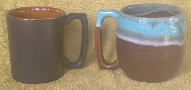 Royal Oak? mug with brilliant turquoise glaze +1 other Ro211