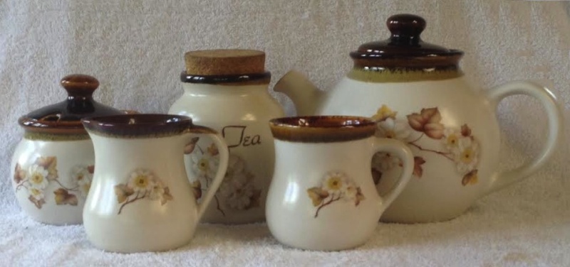 Kermiko (Maplewood) Tea & Coffee Teaset10