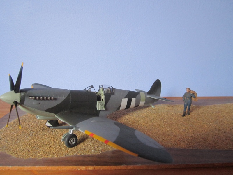 Spitfire MK IX Eduard 1/48 Spit-013