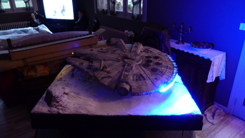 Collection n°449 : Ecoban : Table Basse STAR WARS !!!! shooting PF - Page 14 Table-21