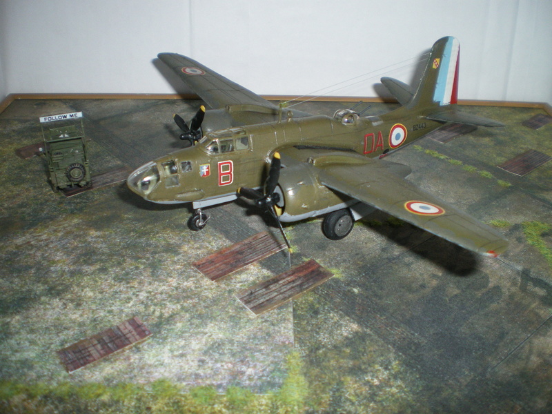 BOSTON MK IV Free French Squadron 342 Lorraine 1944/45 /MATCHBOX 1/72 (VINTAGE) Imgp0061