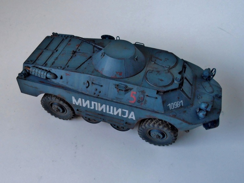 BRDM 2 serbe police militaire (Verlinden au 1/35eme) - Page 2 P3020912