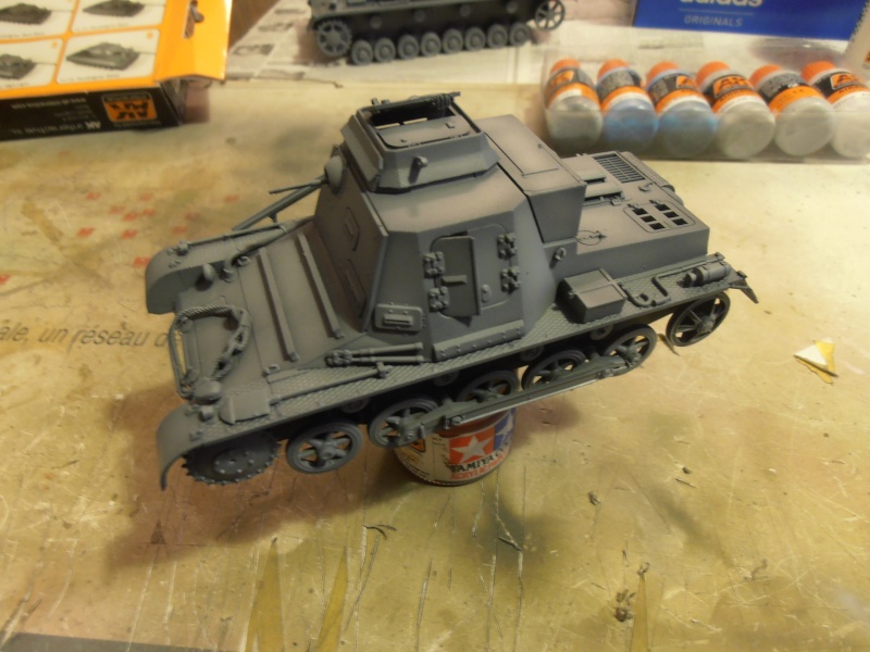 Panzers I et panzer IV ( Italeri ) en cours de peinture et de dio Pc270311