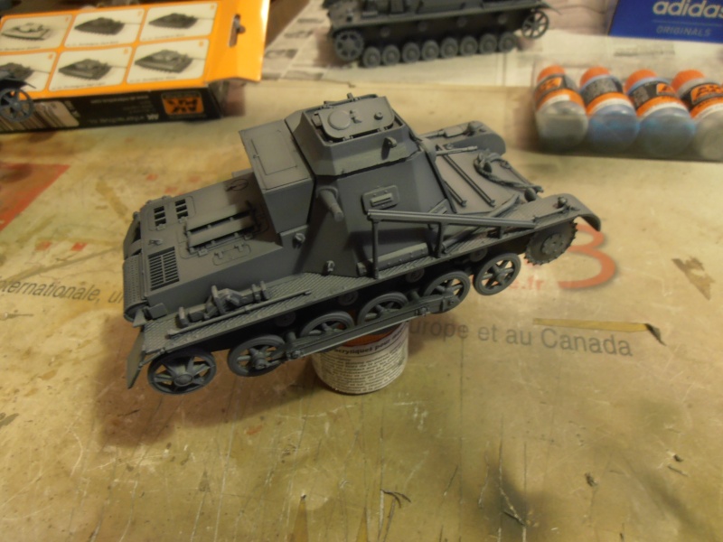 Panzers I et panzer IV ( Italeri ) en cours de peinture et de dio Pc270313