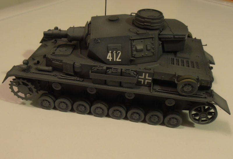 Panzers I et panzer IV ( Italeri ) en cours de peinture et de dio Pc280517