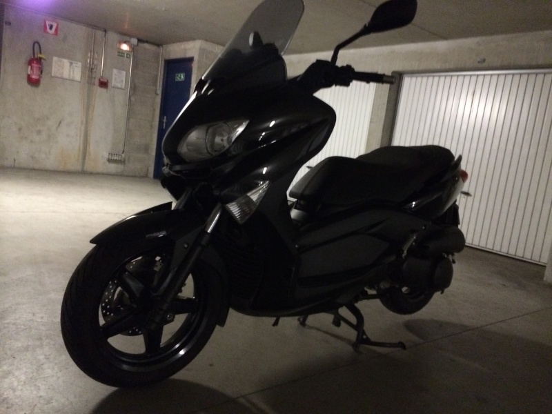 X-MAX Black 250 ABS Img_1712