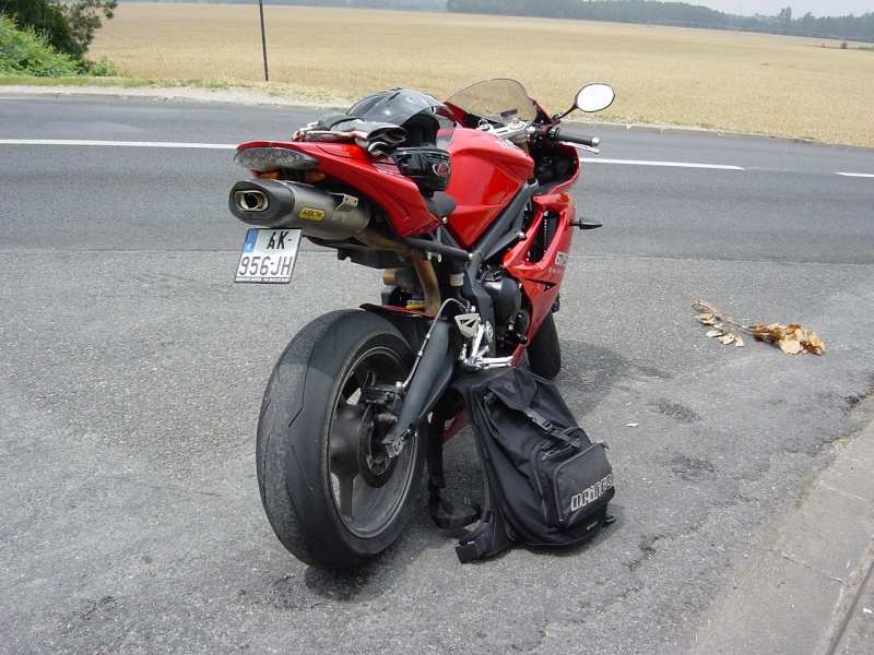 Daytona 675 vs Gex 750 K6 ou +.. Dsc03811