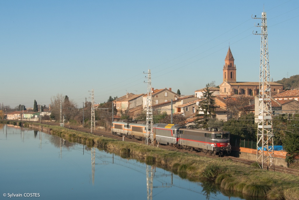 Pk 230,5 : Passage à Pompignan (31) Bb_93011