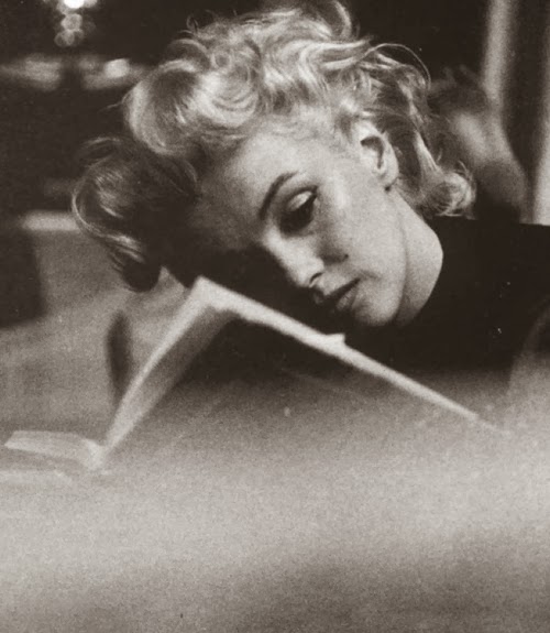 Marilyn ...une étoile ne meurt jamais ... - Page 7 1_1_1846