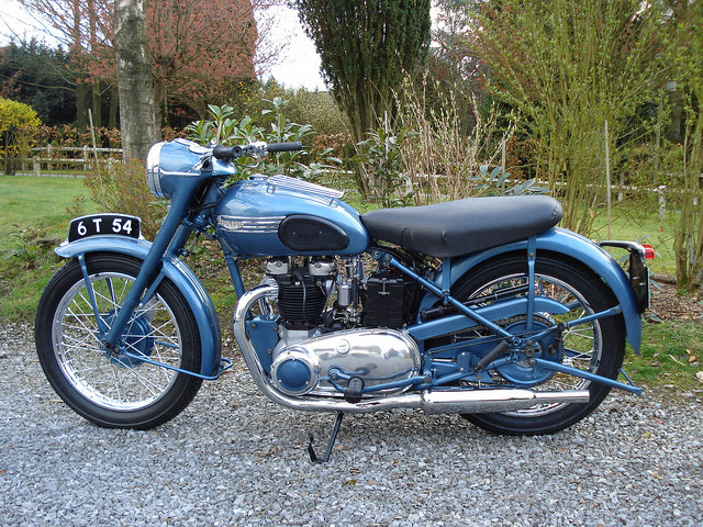 Triumph Bobber - Page 5 6t_5410