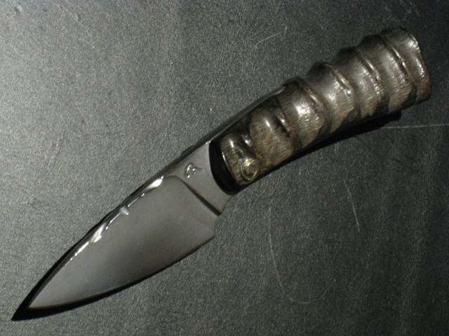 Les couteaux de "cochon loup" Img_2910