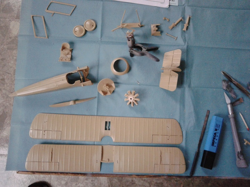 Sopwith F1 camel 1/28 de Revel Img_2121