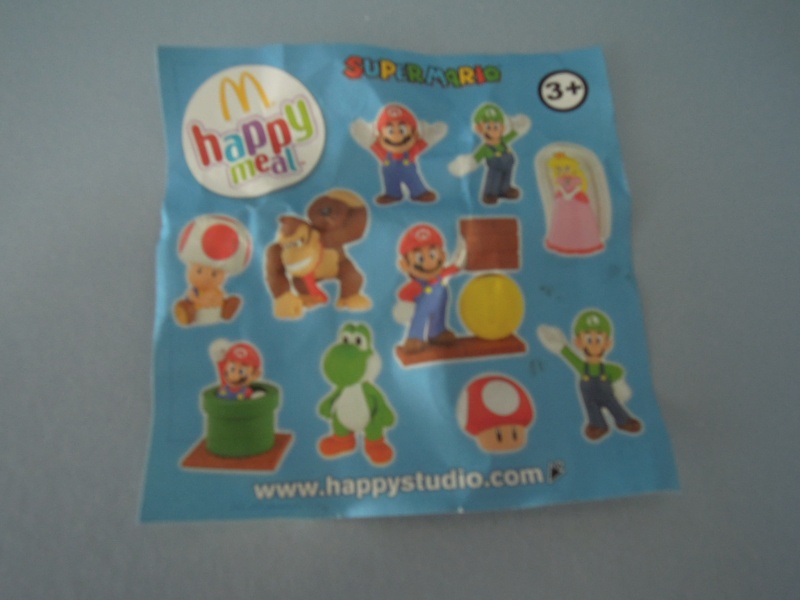 Figurines Mario 2013 chez Mac Do... Dscn4029