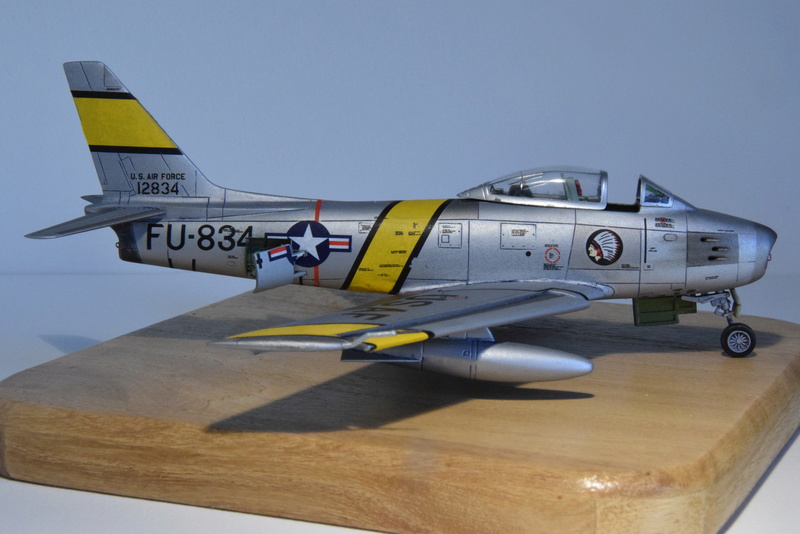 N.A. F-86E "Sabre" - 1/72 - Academy 09910