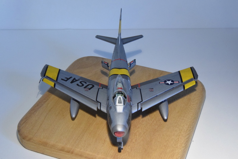 N.A. F-86E "Sabre" - 1/72 - Academy 10610
