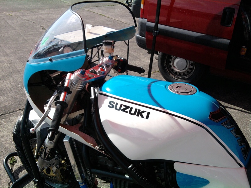 Evolution de la 400 bandit Photo021