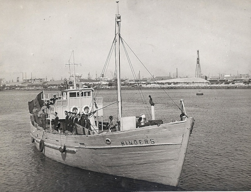 Un bateau des cadets de Marine coule dans le canal Bruxelles - Page 2 Cadets10