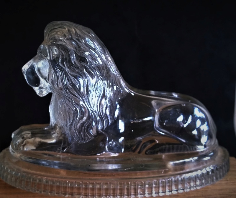 Glass Lion - John Derbyshire 1874 Wp_20139