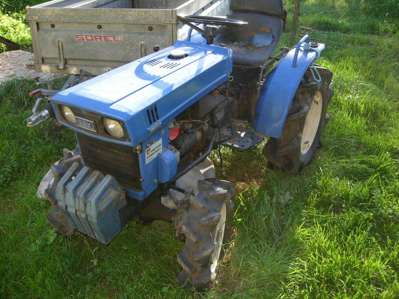 ( Vends ) tracteur iseki 4x4 Dscn3410