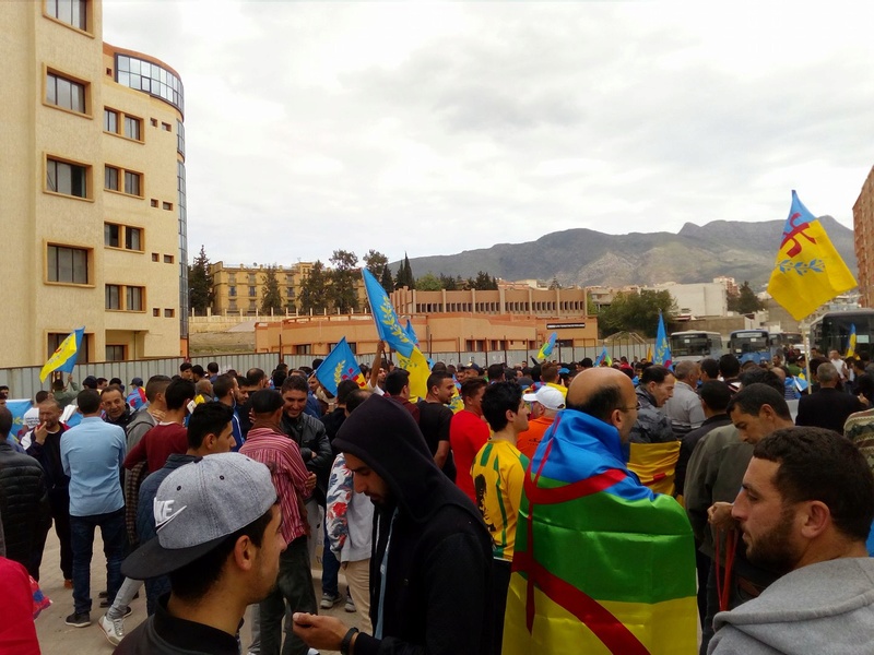  imposante marche du MAK pour réclamer l’indépendance de la kabylie à Bgayet 20 avril 2017 1212