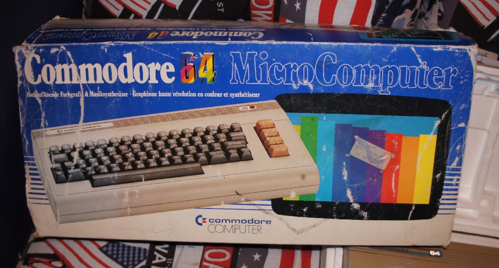 [VDS] Lot Commodore 64 en boite Dsc02518