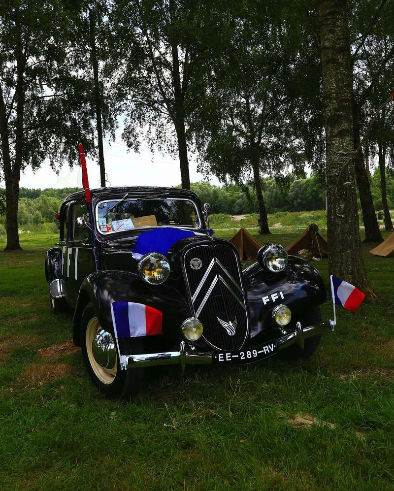 expo de voitures anciennes a Carency (region de Arras/Lorette) Ok_rv153