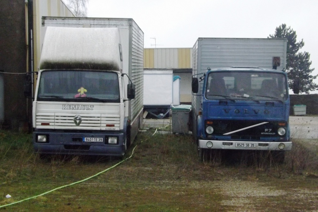 Photos avec plusieurs camions anciens Dscf2911